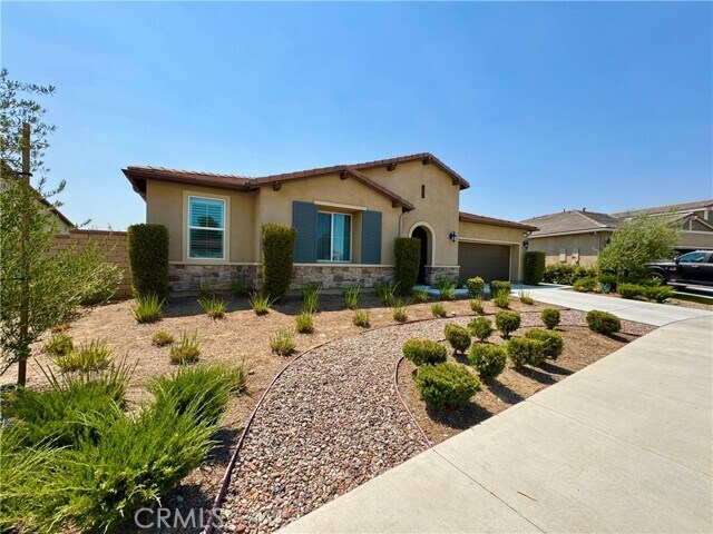 Building Photo - 24201 Arroyo Dr