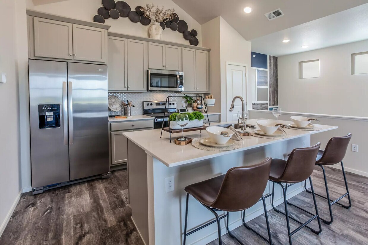 2078 Autumn Moon Dr Unit 1, Windsor, CO 80550 Condo for Rent in