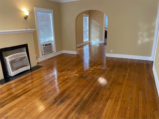 Building Photo - 2502 1st St