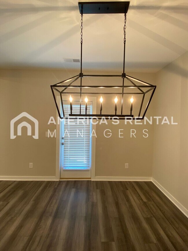 Foto del edificio - Home for Rent in Jasper, AL!!!  View with ...