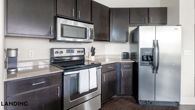 Building Photo - 7500 I-35
