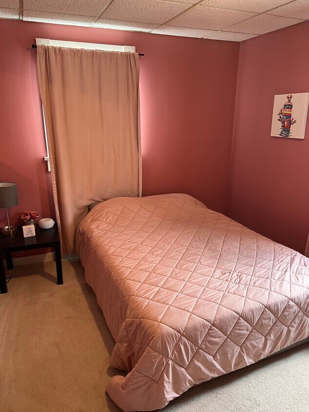 Foto principal - 329 W Maple St