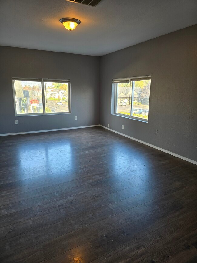 Foto del edificio - 3310 6th Ave