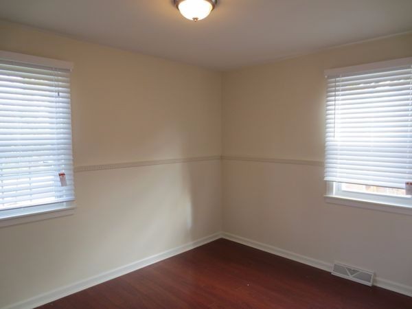 Building Photo - 9747 Lonnquist Dr