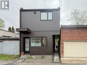 Building Photo - 598 Crawford St