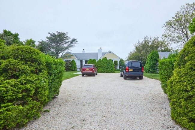 Building Photo - 53 Far Pond Rd