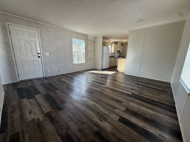 Building Photo - 11924 Springbrook Ct