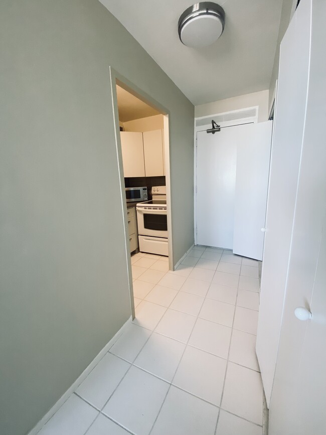 Foto del edificio - 3600 N Lake Shore Dr