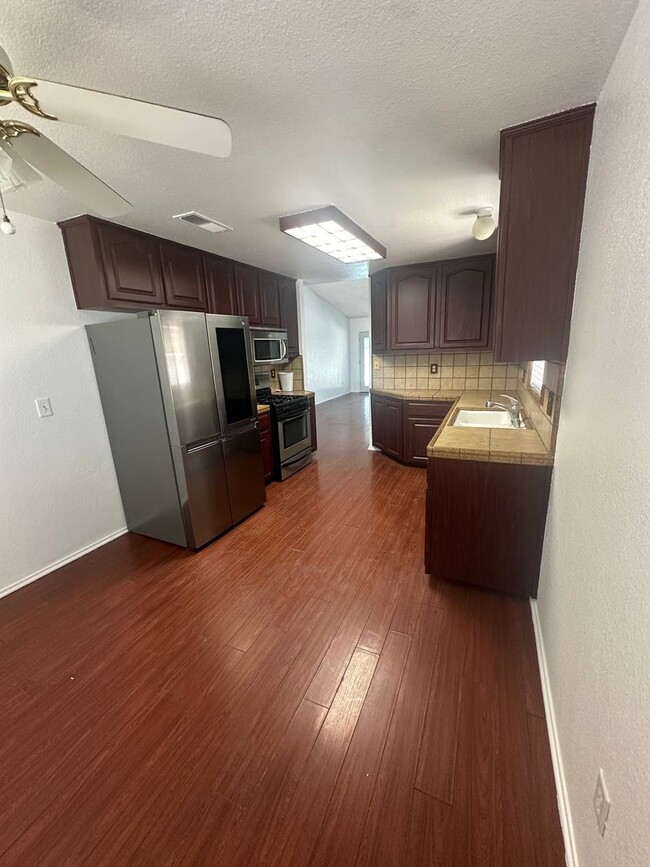 Building Photo - Spacious 4-Bedroom Home with Pool