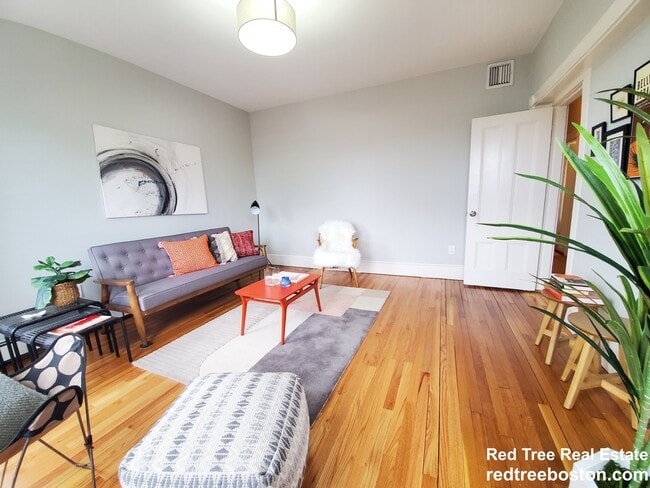 Photo - 25 Kensington Ave Apartment