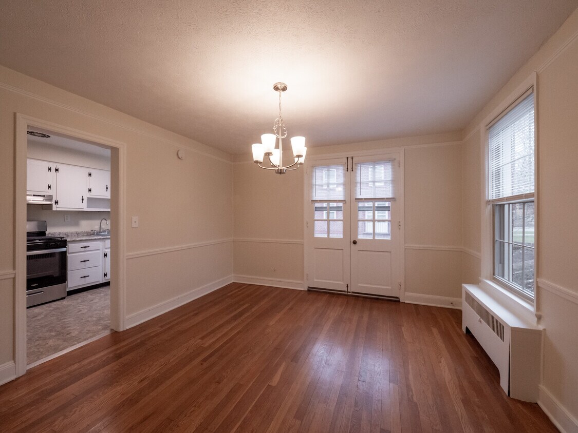 Biggert Manor 101 S Linwood Ave Crafton, PA Apartments for Rent in