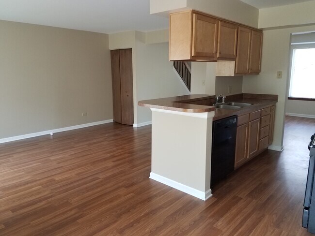 Foto del edificio - 3322 Huntington Ln