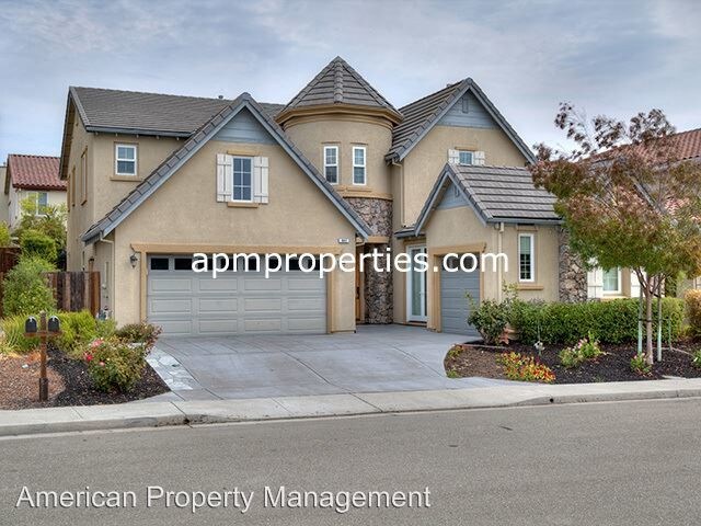Primary Photo - 841 Pipers Brook Ct