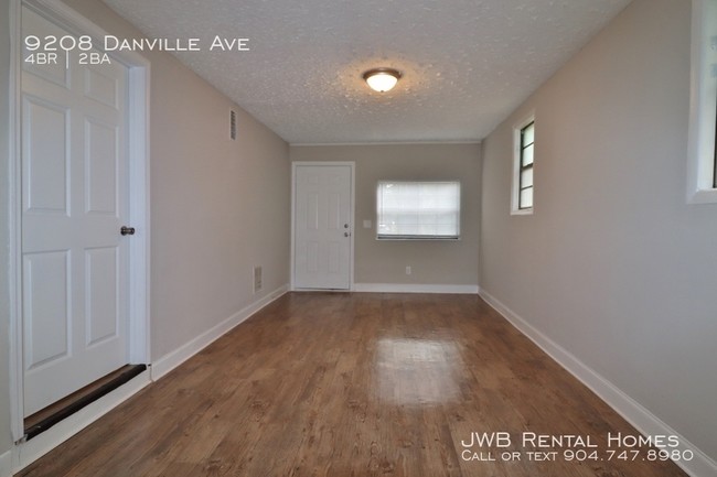 Building Photo - 9208 Danville Ave