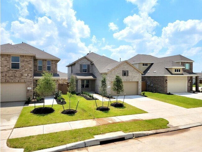 Building Photo - 3004 Ash Ray Dr