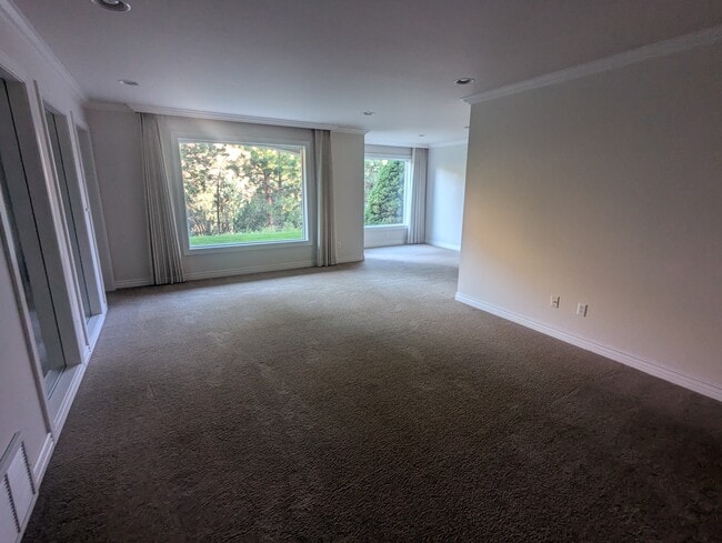 Building Photo - 1790 Elison Ln
