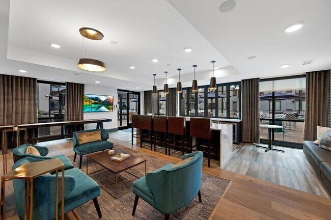 Foto del edificio - 5220 Eden Ave