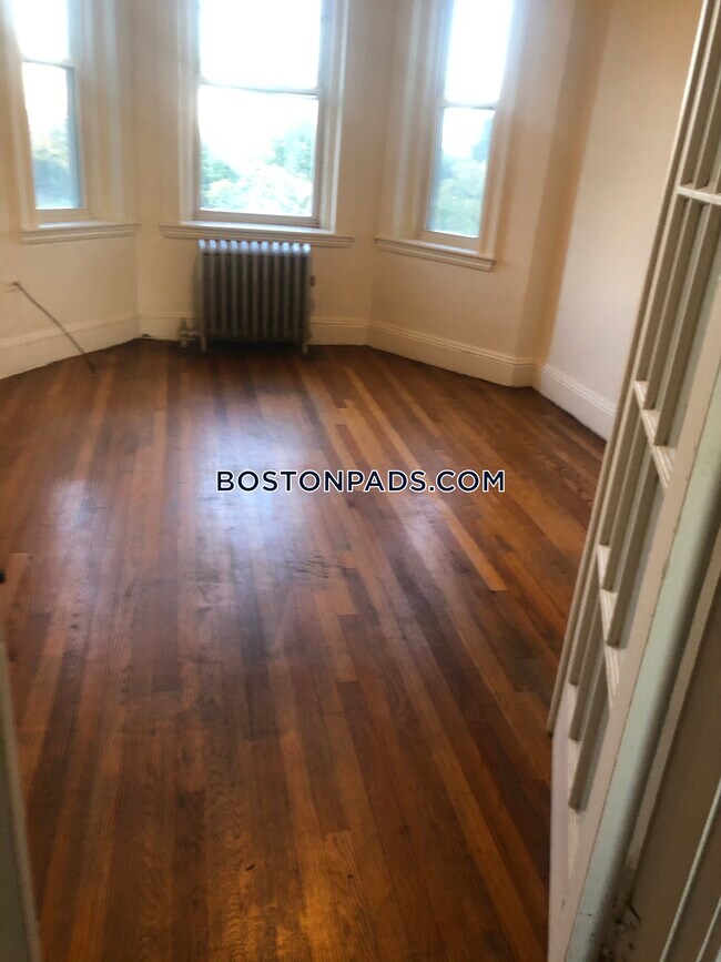 Foto del edificio - 1179 Boylston St