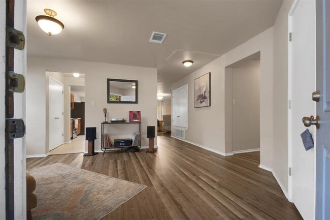 Foto del edificio - 18205 Topsail St