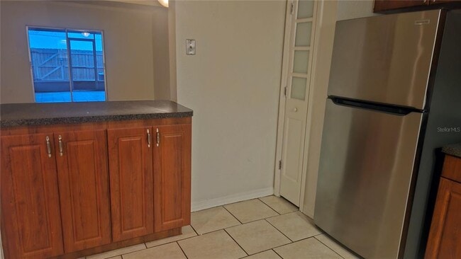 Building Photo - 11710 Wesson Cir W