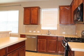 Building Photo - 3643 Rocky Ledge Ln