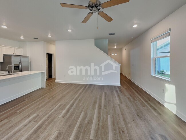 Foto del edificio - 16508 Cheyanne Ct