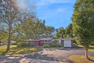 Building Photo - 1321 Heatherfield Ln