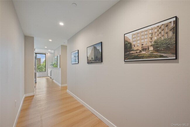 Foto del edificio - 15310 88th Ave