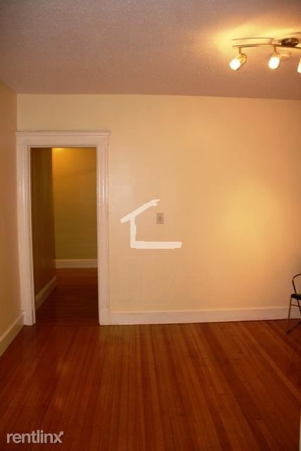 Foto del edificio - 3 br, 1 bath  - 50 Chester St Apt 7