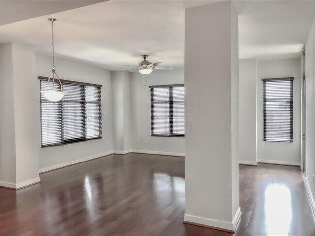 Foto del edificio - 565 Peachtree St NE