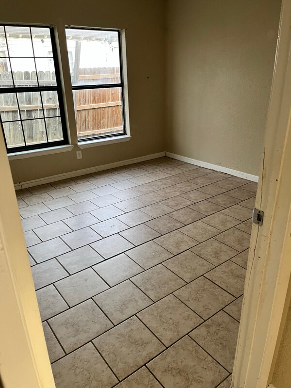 Foto del edificio - 1801 Duncan Ave