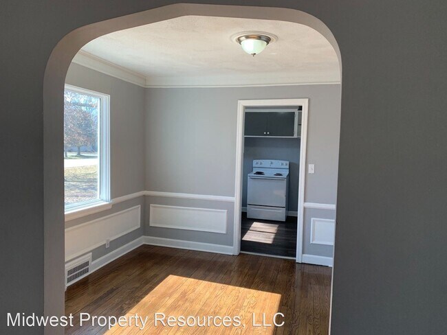 Building Photo - 3 br, 1 bath House - 3323 Blue Ridge Blvd.