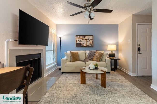 Building Photo - 711 Brentford Pl