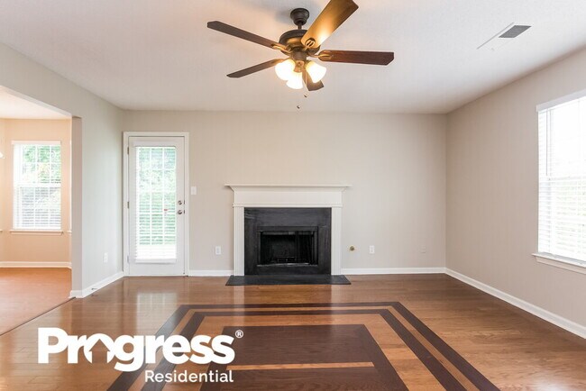 Building Photo - 2995 Highland Hill Pkwy