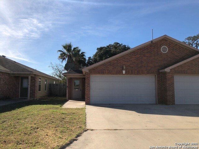 Foto principal - 122 W Goodwin St