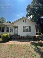 Building Photo - 611 Bonham Ct