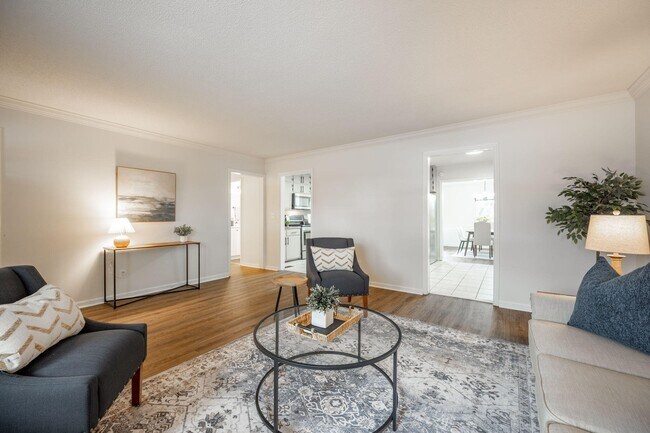 Foto del edificio - 9100 Coventry Ln