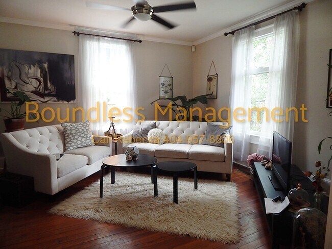 Foto del edificio - 976 Boulevard SE