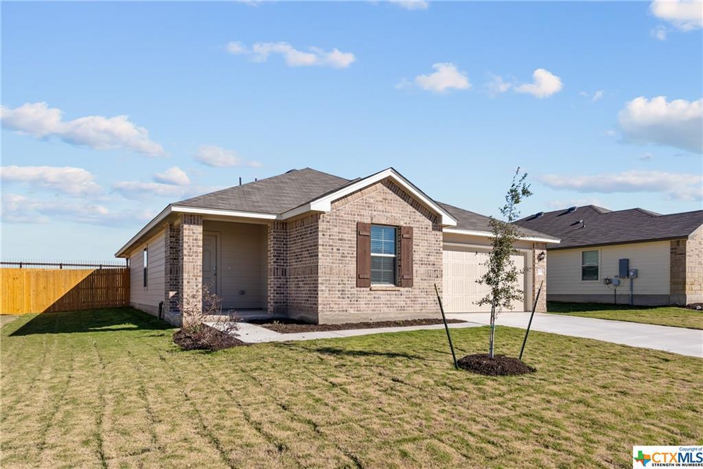 Primary Photo - 1605 Mesa Verde Dr