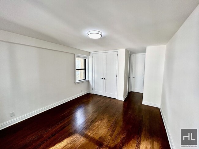 Building Photo - East 89th STREET