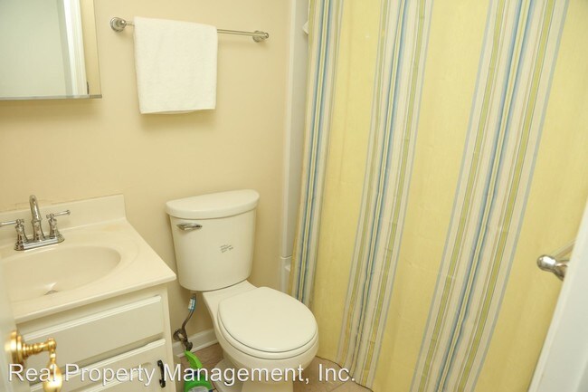 Building Photo - 2 br, 2 bath House - 1232 Villa Ln, Apt #D