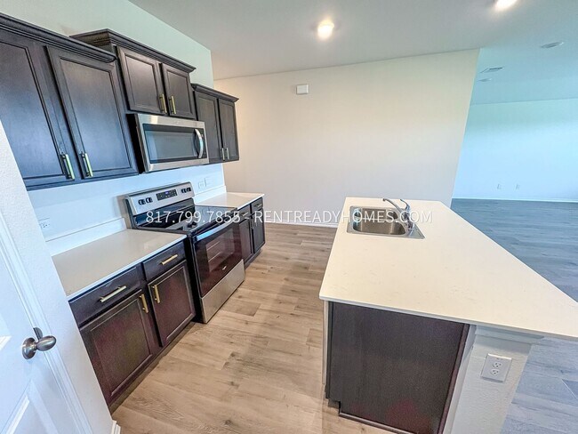 Foto del edificio - 116 Creek End Dr