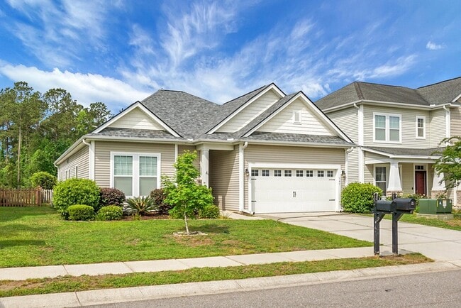 Building Photo - 345 Fox Ridge Ln