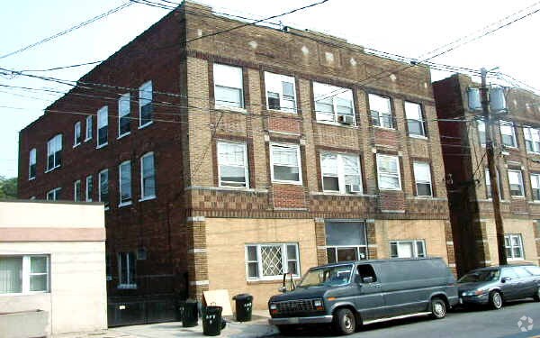 Foto principal - 257-259 Hollywood Ave