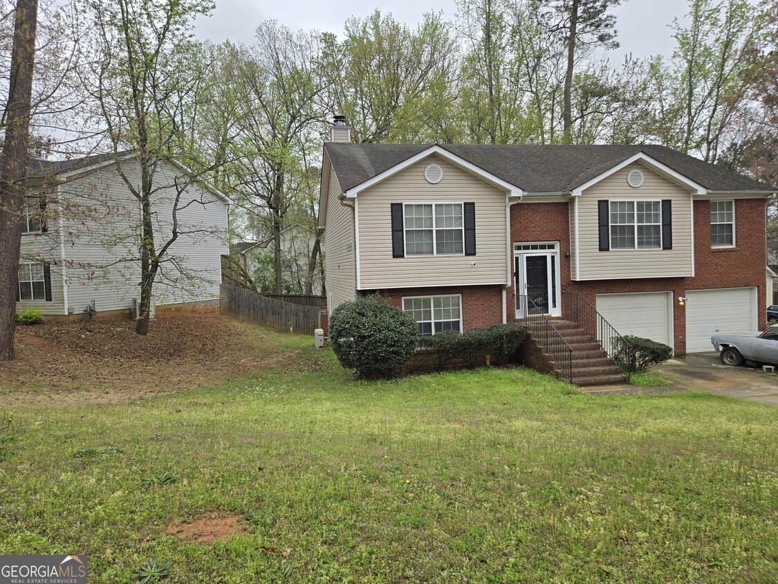 Primary Photo - 3131 Heathermere Dr