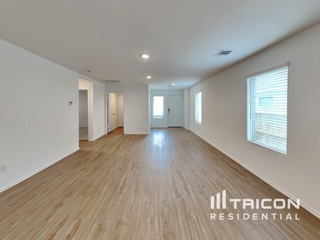 Foto del edificio - 3115 Stotesbery Dr