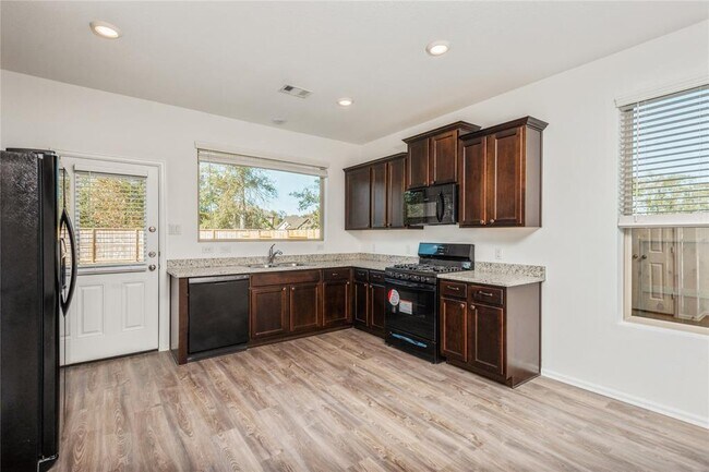 Building Photo - 22663 Bolanzo Ln