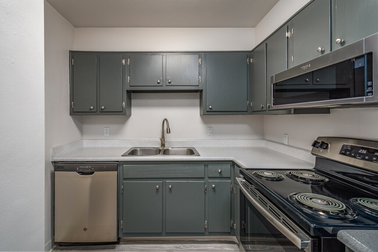 Landmark Apartments Apartments 6303 Indian School Rd NE Albuquerque, NM