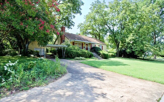 Building Photo - 4006 Brushy Creek Rd