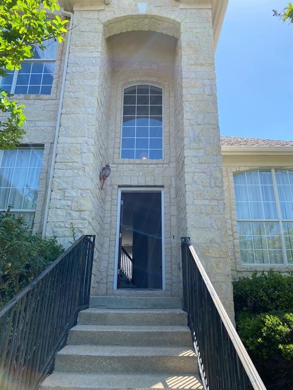 Building Photo - 8800 Rattlebush Cove